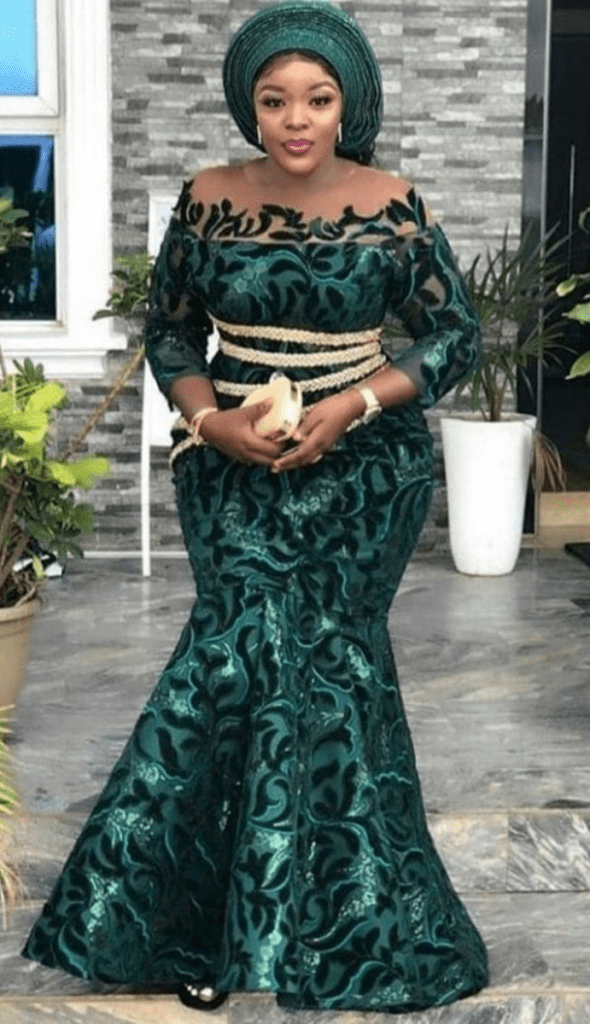 Classy Asoebi Styles