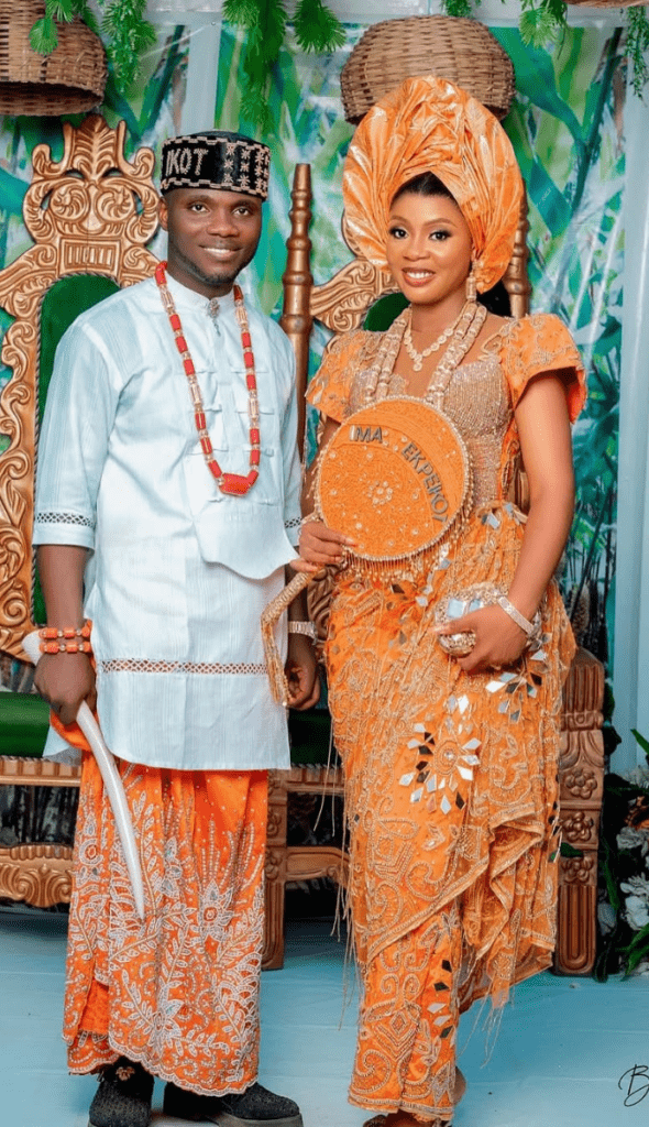 15 PHOTOS: Most Attractive Efik Traditional Wedding Attire for Couples Copy Of Copy Of Untitled Design 7 590x1024